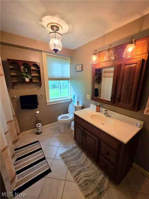 Bath - 3858 Waterloo Rd, Randolph, OH 44265 photo 2 of 3