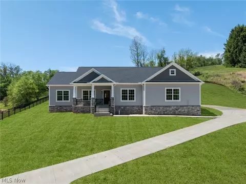 497 Pembroke Dr, Triadelphia, WV 26059