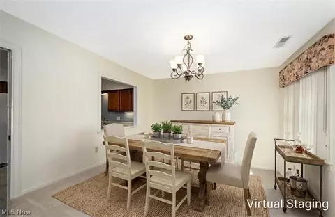 Dining - 839 Sutton Pl, Akron, OH 44313 photo 1 of 3