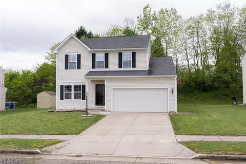 867 Starr Ridge St SE, Massillon, OH 44646
