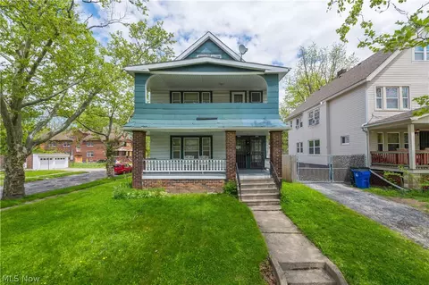 9701 Parkview Ave, Cleveland, OH 44104