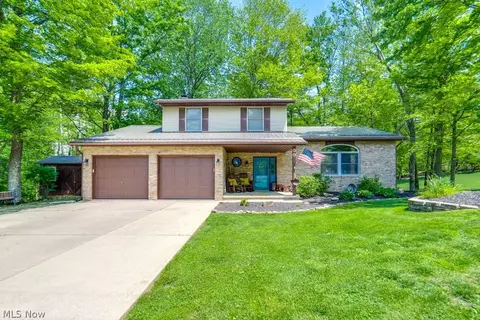66 Manito Trl, Malvern, OH 44644