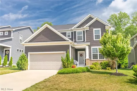 1720 Cobham Ln, Wadsworth, OH 44281