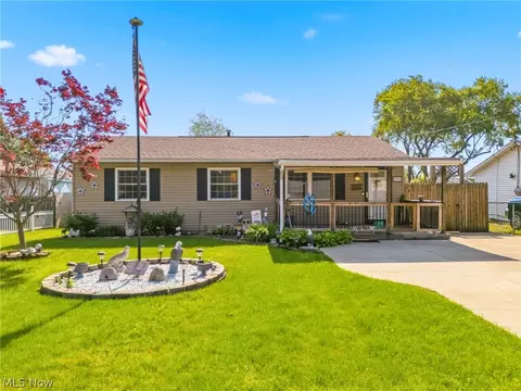 2534 Bollinger Ave NE, Canton, OH 44705