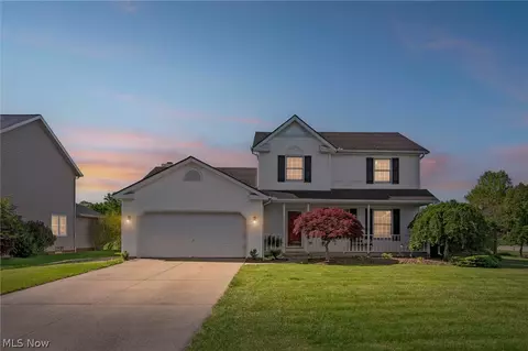 5130 Crimson King Ct, Medina, OH 44256