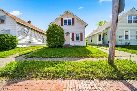 3449 E 71st St, Cleveland, OH 44127