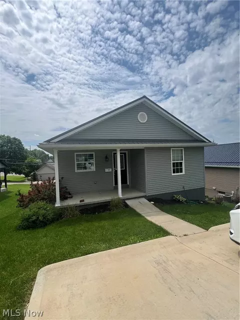357 E Liberty Street St, Millersburg, OH 44654