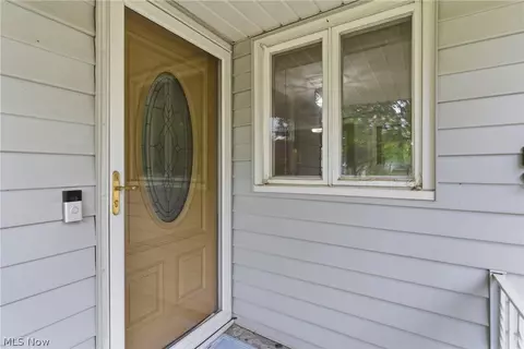537 Randall Rd, Elyria, OH 44035 photo 8