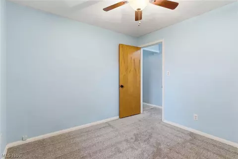Bedroom - 537 Randall Rd, Elyria, OH 44035 photo 2 of 5