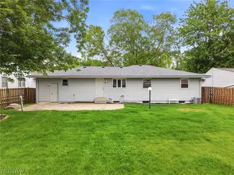 537 Randall Rd, Elyria, OH 44035 photo 40