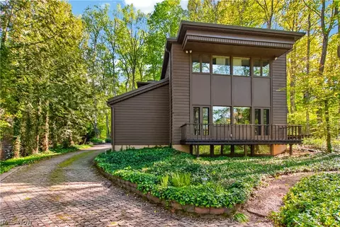 4524 Conestoga Trl, Copley, OH 44321