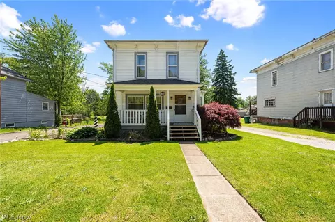 530 W Main St, Geneva, OH 44041
