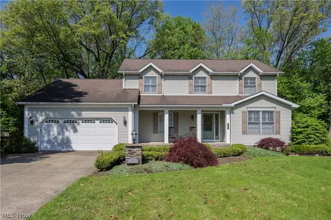 374 Silver Ridge Dr, Copley, OH 44321