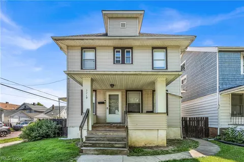 3219 W 112th St, Cleveland, OH 44111