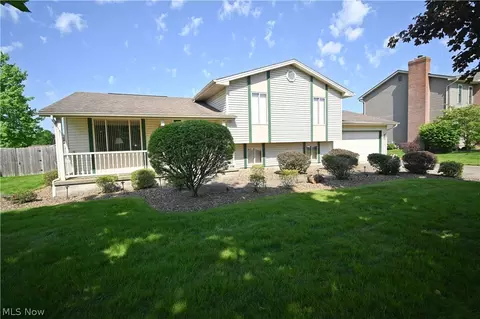 3608 Meander Reserve Cir, Canfield, OH 44406