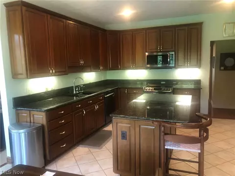 Kitchen - 8135 Thackeray Ct, Broadview Heights, OH 44147 photo 1 of 4
