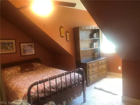 Bedroom - 8135 Thackeray Ct, Broadview Heights, OH 44147 photo 5 of 7