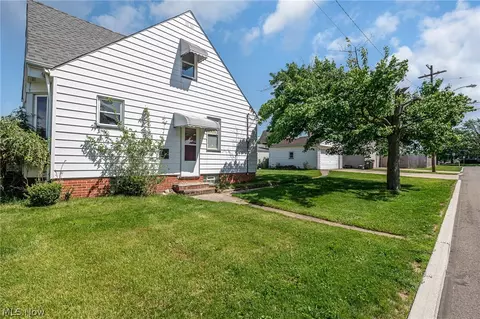 Exterior - 5915 Gerald Ave, Parma, OH 44129 photo 3 of 6