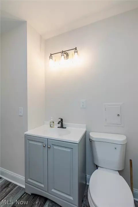 Bath - 5915 Gerald Ave, Parma, OH 44129 photo 2 of 2