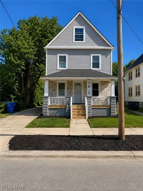 9815 Aetna Rd, Cleveland, OH 44105