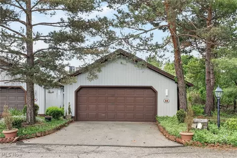 31 Pinewood Dr, Medina, OH 44256