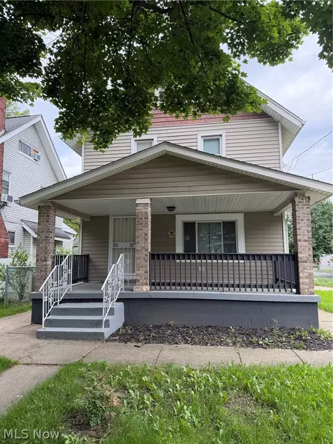 664 Noah Ave, Akron, OH 44320
