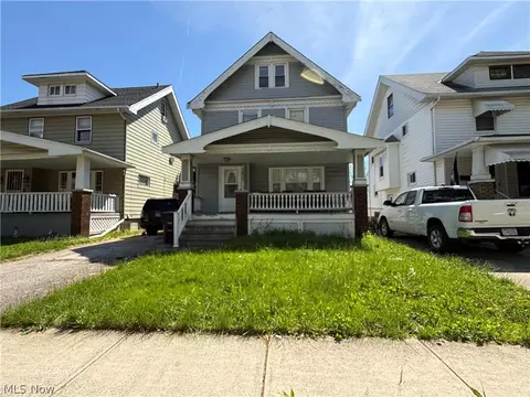 3433 W 125th St, Cleveland, OH 44111