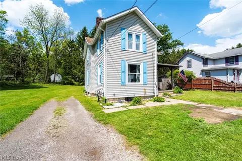 758 Summit St, Salem, OH 44460