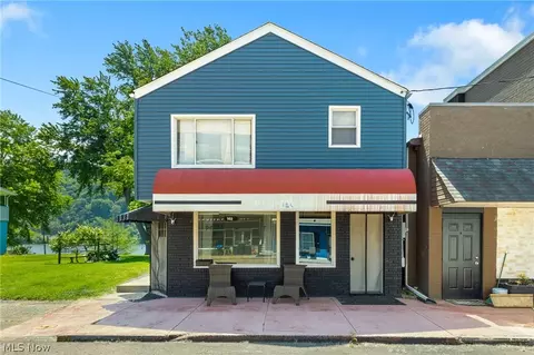 140 1st St, Powhatan Point, OH 43942
