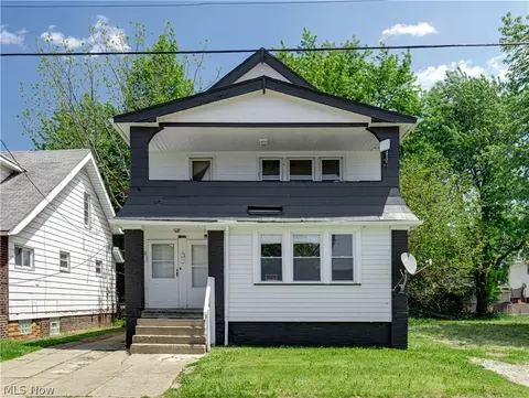 1367 Clearaire Rd, Cleveland, OH 44110