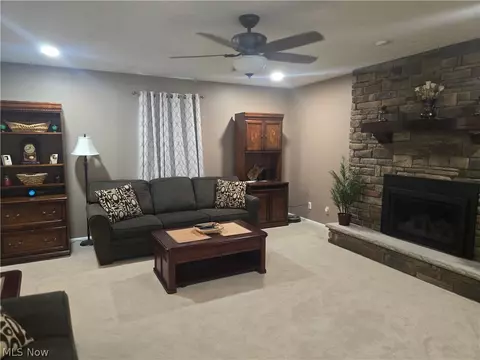 Living - 206 E 5th St, Williamstown, WV 26187 photo 2 of 3