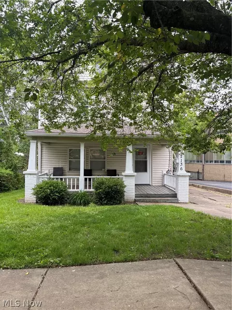 2136 16th St SW, Akron, OH 44314