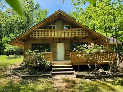 5671 S River Rd W, Geneva, OH 44041