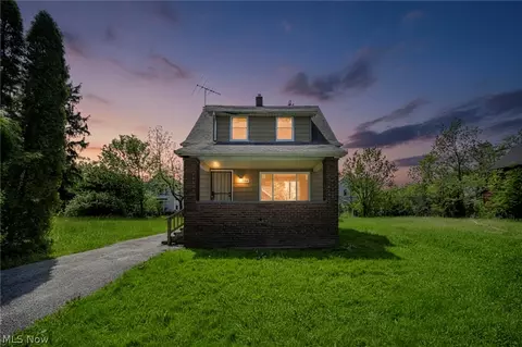 11400 Continental Ave, Cleveland, OH 44104