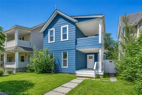3010 Daisy Ave, Cleveland, OH 44109