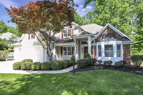 431 Avon Point Ave, Avon Lake, OH 44012