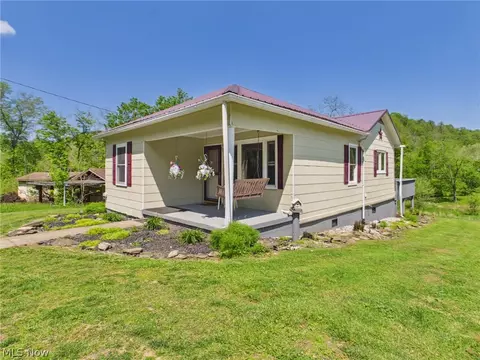 Exterior - 44 Glendale Rd, Cairo, WV 26337 photo 7 of 16