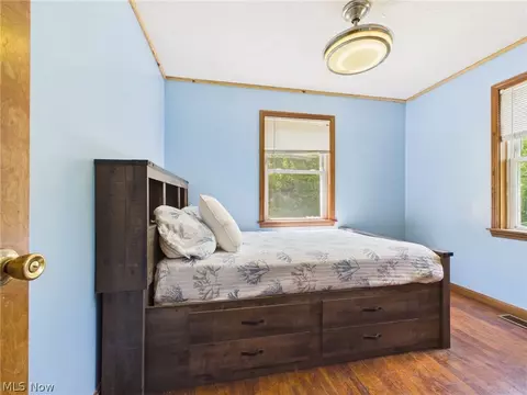 Bedroom - 44 Glendale Rd, Cairo, WV 26337 photo 4 of 5
