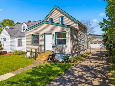 4131 W 210th St, Fairview Park, OH 44126