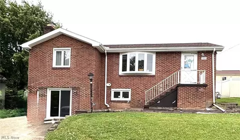 105 Jameson St, Weirton, WV 26062