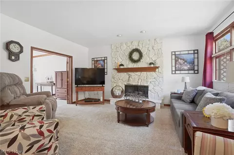 Other - 6394 Meadowbrook Dr, Mentor, OH 44060 photo 1 of 10