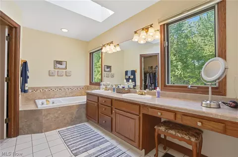 Bath - 6394 Meadowbrook Dr, Mentor, OH 44060 photo 1 of 3
