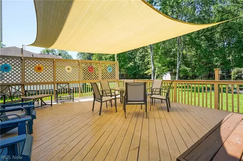Exterior - 6394 Meadowbrook Dr, Mentor, OH 44060 photo 11 of 13