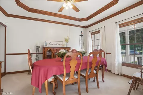 Dining - 6394 Meadowbrook Dr, Mentor, OH 44060 photo 2 of 4