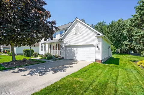 Exterior - 6394 Meadowbrook Dr, Mentor, OH 44060 photo 8 of 13