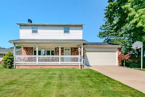 5600 Reef Rd, Mentor On The Lake, OH 44060