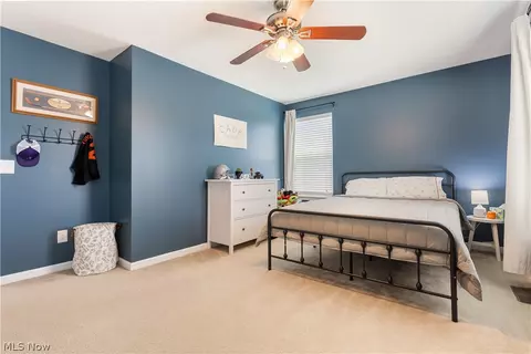 Bedroom - 6819 Shiloh St NW, Canton, OH 44708 photo 6 of 9