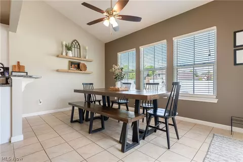 Dining - 6819 Shiloh St NW, Canton, OH 44708 photo 2 of 2
