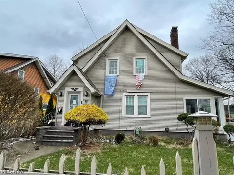 73 W Burns Ave, Akron, OH 44310
