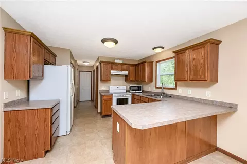 5018 Kelly Ave, Rootstown, OH 44272 photo 22